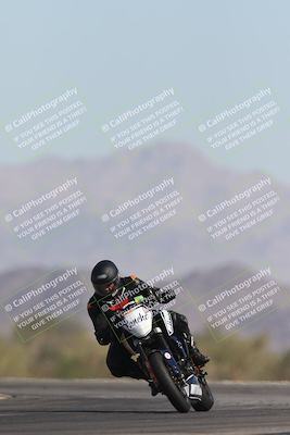 media/Oct-26-2025-Race Pace (Sun) [[c1447ca738]]/Non Verified (1st 20 Minutes of every Hour)/4-Turn 14 (1110am)/